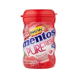 Mentos Pure Fresh Chewing Gum Strawberry Flavor - Sugar Free (50 Pcs Per Pack)